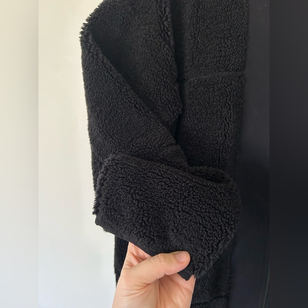 NWOT Lululemon Collarless Textured Sherpa Fleece Full Zip Long Black Jacket Sz 6 - Picture 5 of 9
